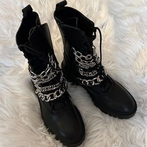 Zara boots size 37 brand new with tag never worn